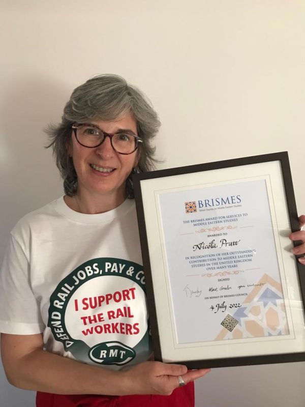 Nicola Pratt receives Award for Services to Middle East Studies